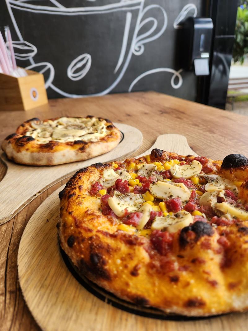 Pizzas artesanais